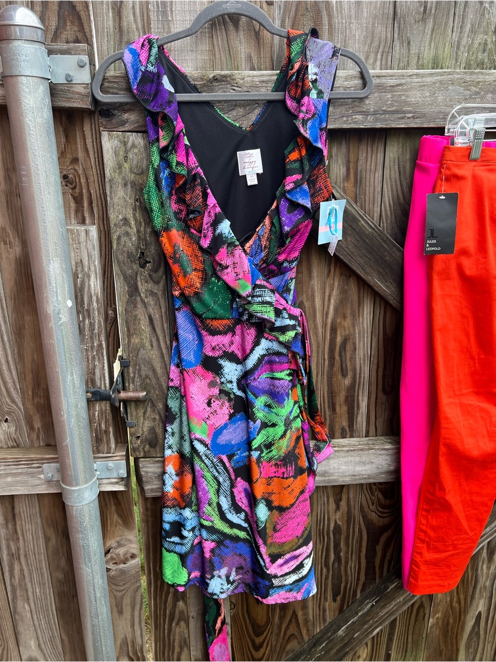 👗Suzi Chin Vibrant Multi-Color Wrap Dress with Ruffle Trim